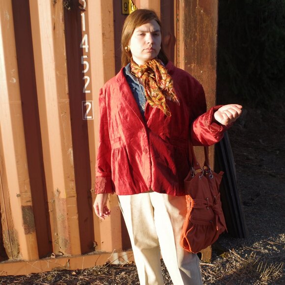 Big Vintage Burnt Orange Hand Bag - Picture 11 of 13